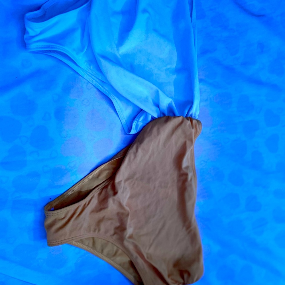 Swim suit bottoms high rise